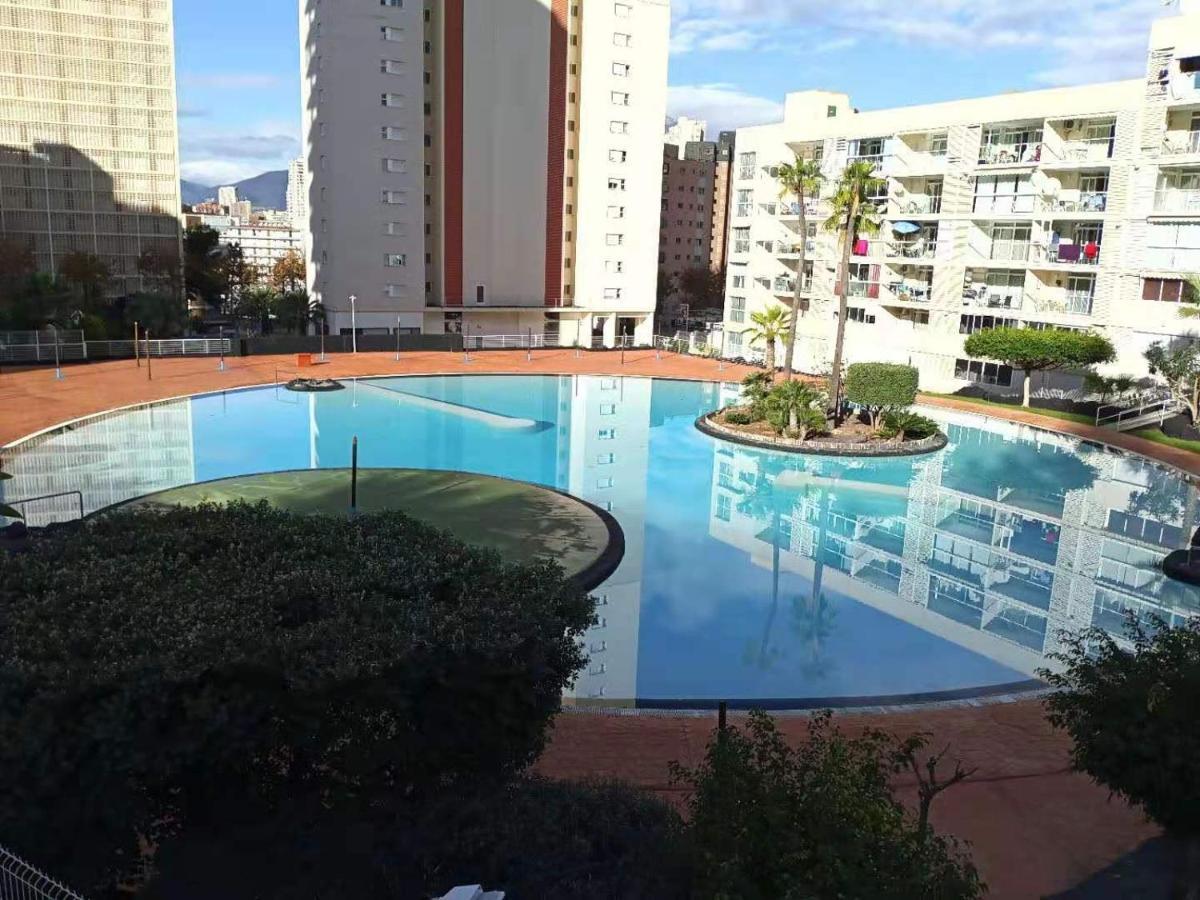 Holiday Apartment Torres Montecarlo Benidorm Exterior foto