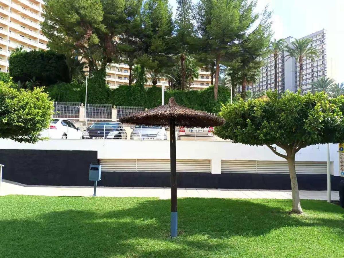 Holiday Apartment Torres Montecarlo Benidorm Exterior foto