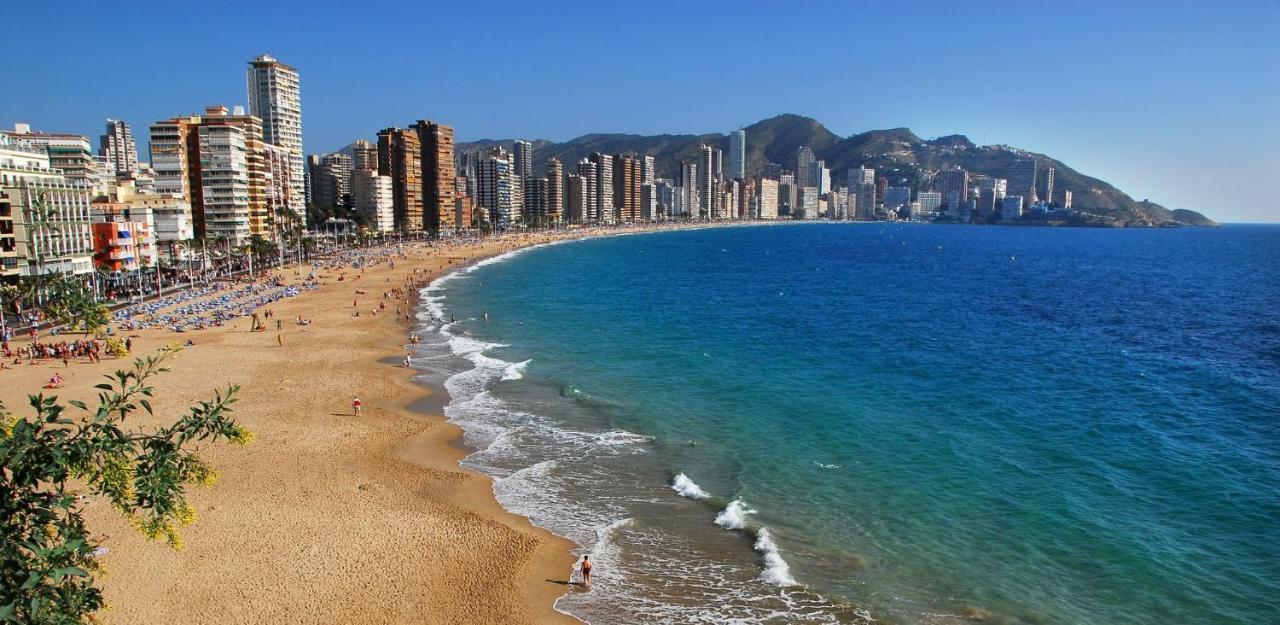 Holiday Apartment Torres Montecarlo Benidorm Exterior foto